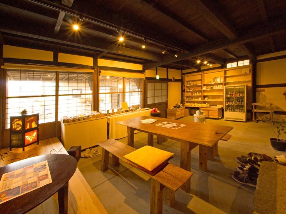 Hostel & Tatami Bar Uchikobare -内子晴れ- Exterior foto