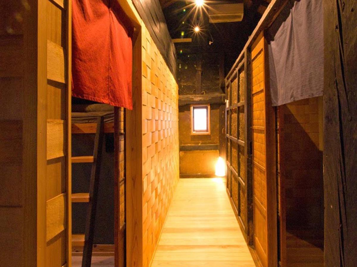 Hostel & Tatami Bar Uchikobare -内子晴れ- Exterior foto