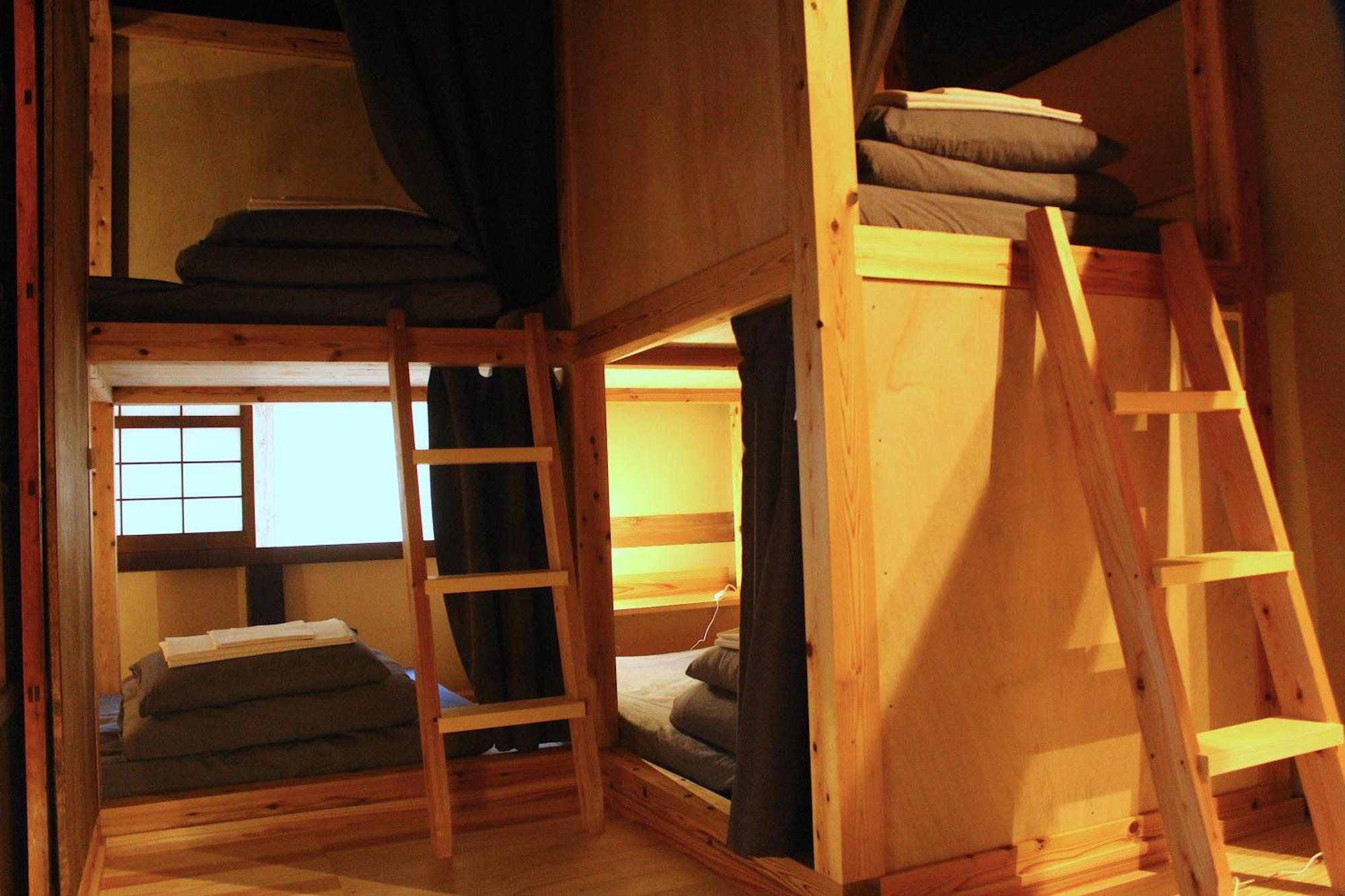 Hostel & Tatami Bar Uchikobare -内子晴れ- Exterior foto